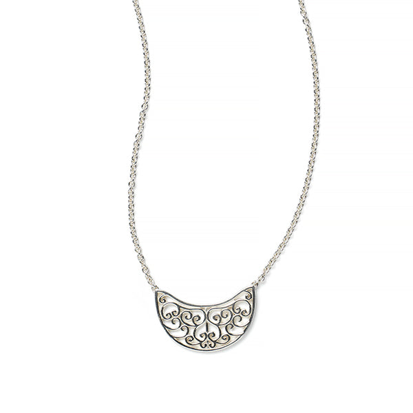 Southern Gates® Queen Victoria Necklace