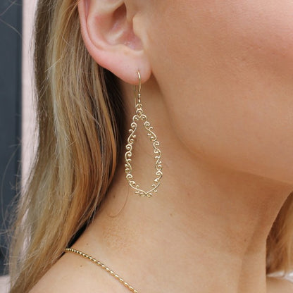 Southern Gates® Open Vine Teardrop