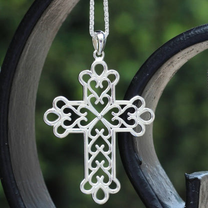 Southern Gates® Elaine Cross Pendant