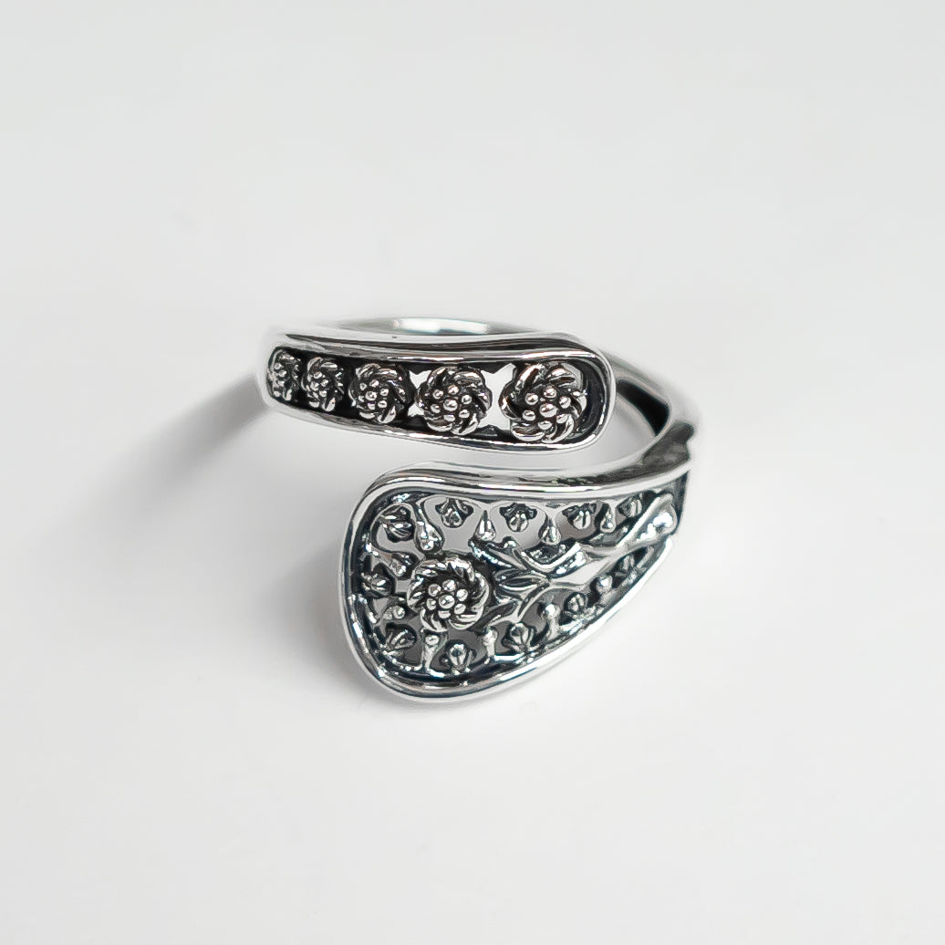 Classic, Decorative Flower Spoon Ring - Sample