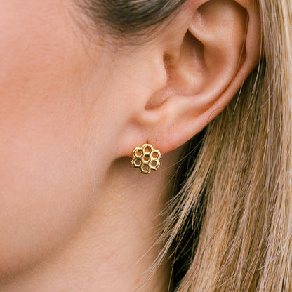 Southern Gates® Honeycomb Studs