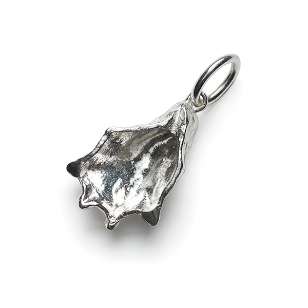 Southern Gates® Kittens Paw Shell Charm