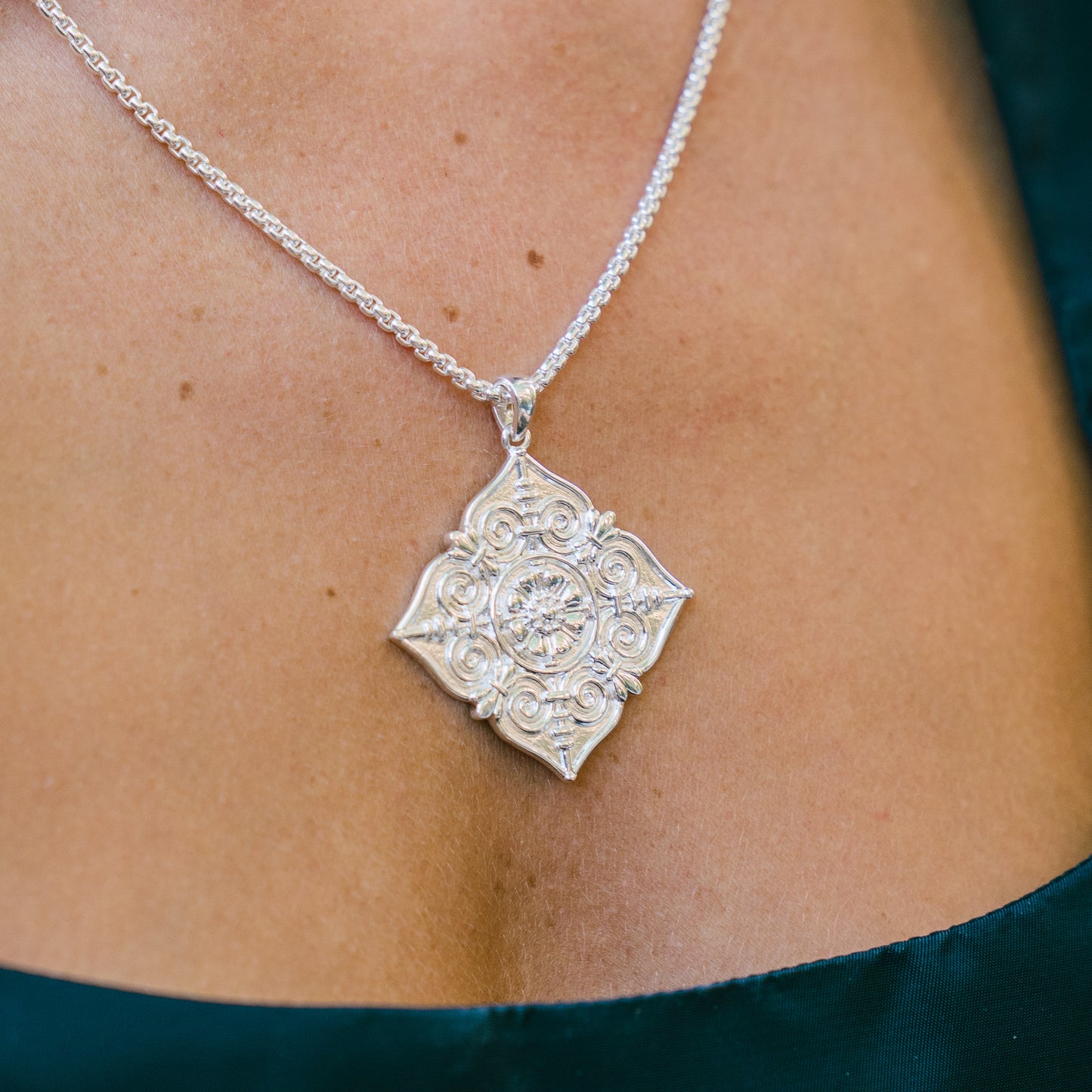 Southern Gates® Florence Pendant