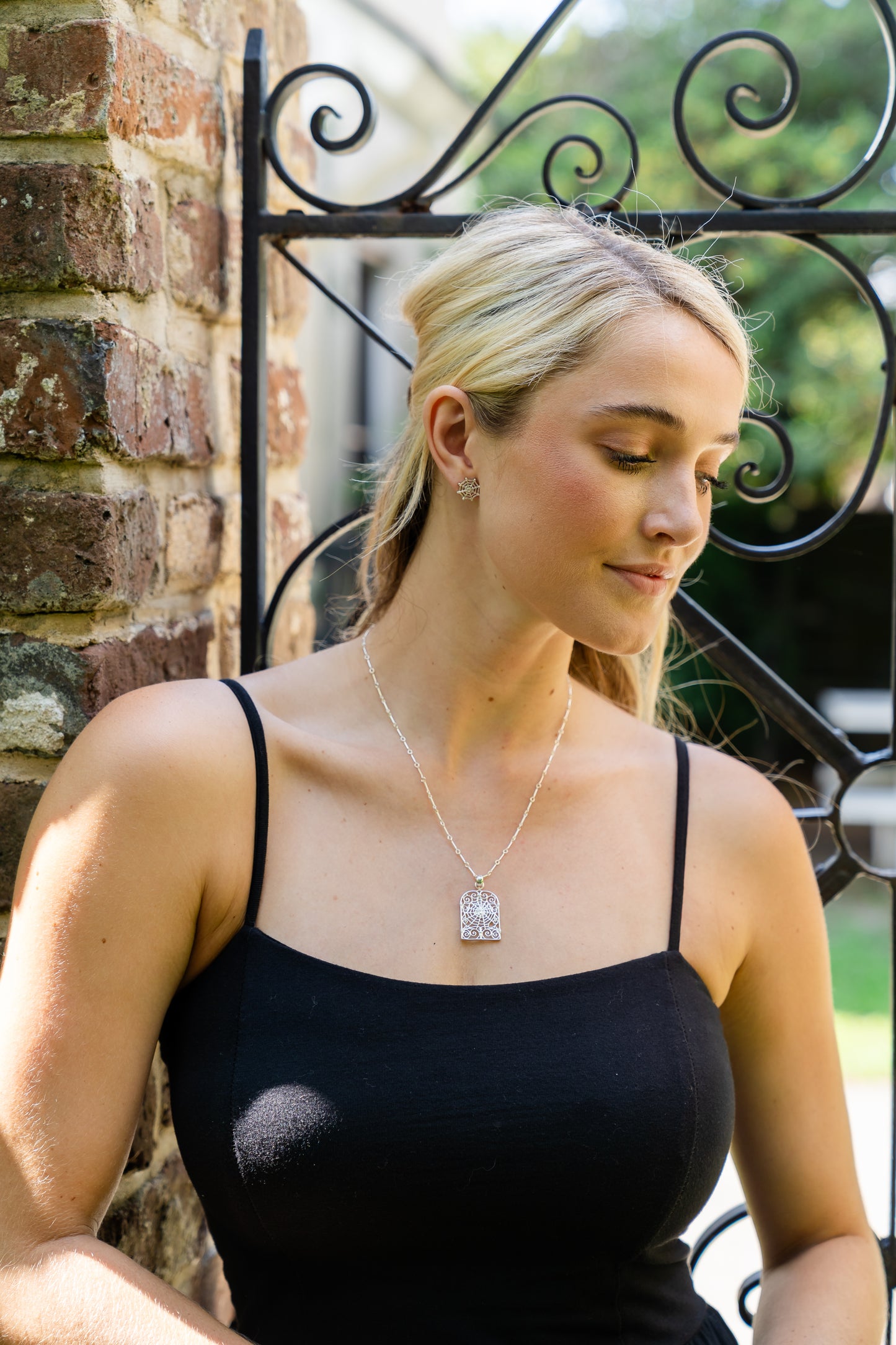 Southern Gates® Spider Web Gate Pendant