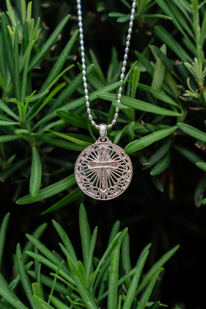 Southern Gates® Shine for Jesus Pendant