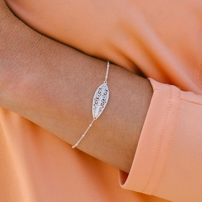 Southern Gates® Surfboard Bracelet