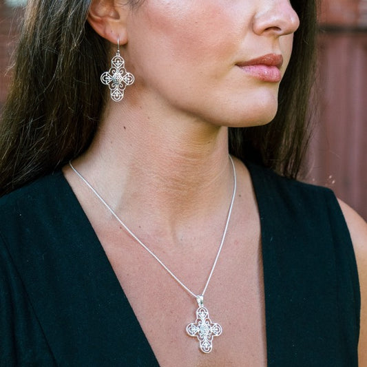 Southern Gates® Zelda Pendant